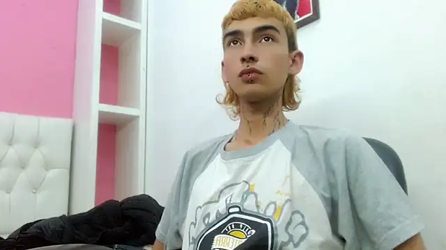 ttimy_x_boy live sex cam