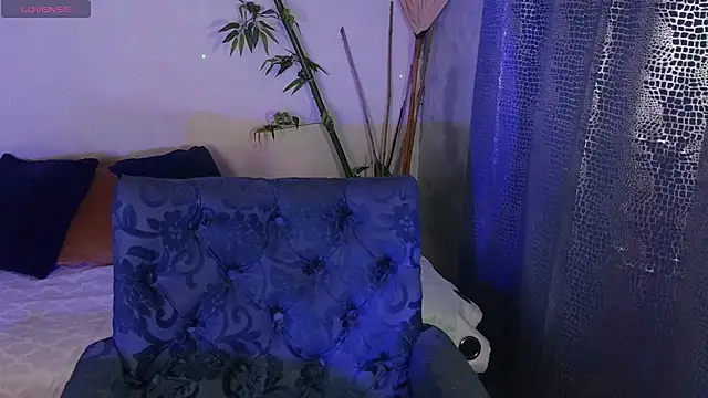 Scarlett_Laurent's cam snapshot