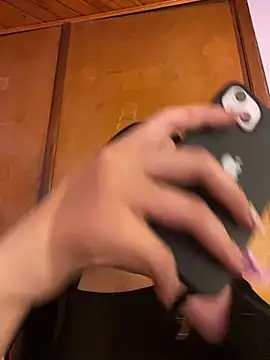 Valery_pink18's cam snapshot