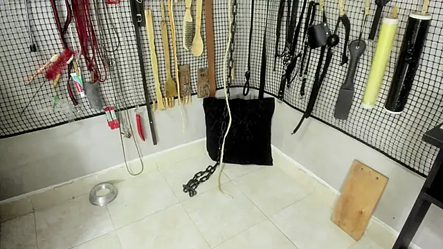 BDSM_MEDUZA's cam snapshot