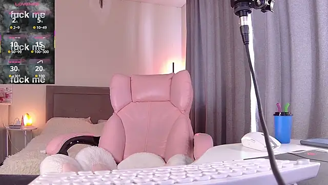 midwestemoqueen live sex cam