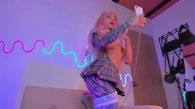 Helldy_666's cam snapshot