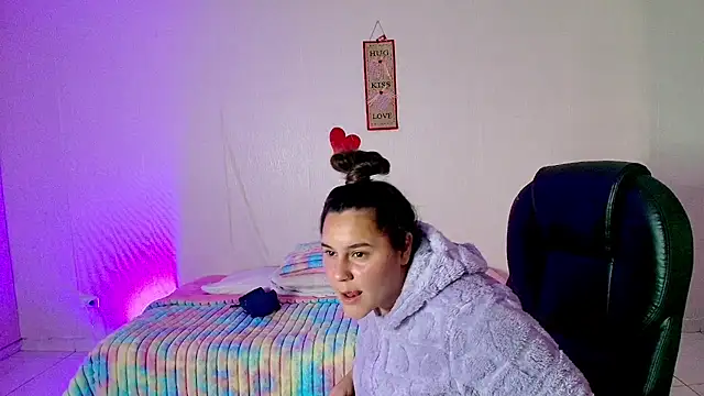 BabyBlondeX_eup's cam snapshot