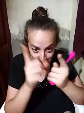 YeneFantasy2's cam snapshot