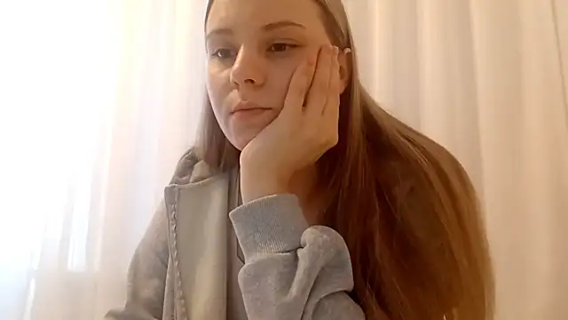 CrackShirker's cam snapshot