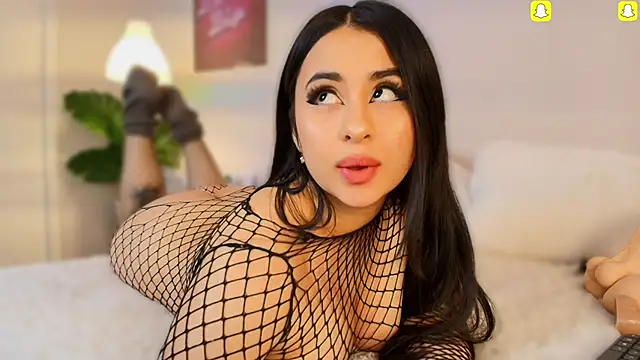 Queen_liana live sex cam