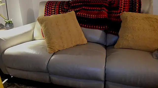 mindphu_k live sex cam