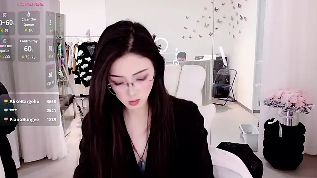 yangyang-777 live sex cam