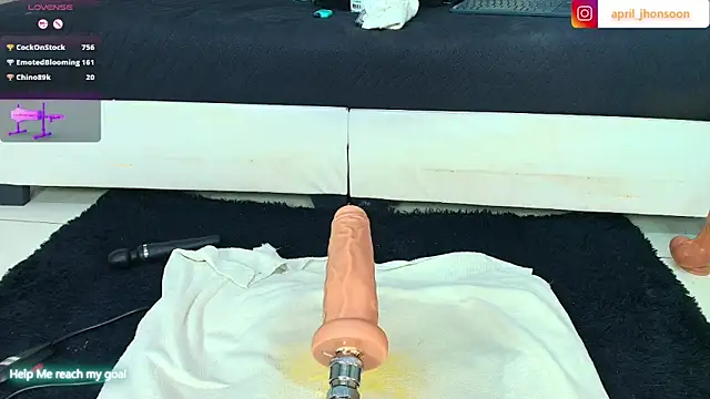 april_jhonsson's cam snapshot