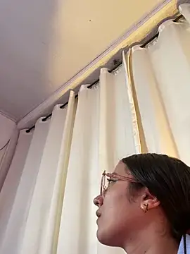 Abby_pink1's cam snapshot