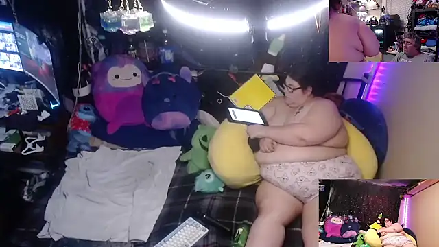 Jamesandjadethomas79 live sex cam