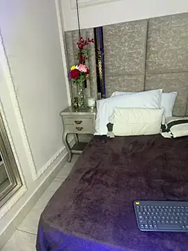 Lola_King's cam snapshot