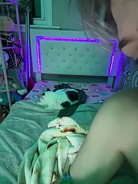 Cutiepiespanks live sex cam