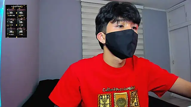 tom_Howard live sex cam