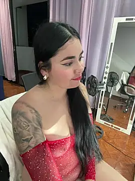 Roxy_rousse01 live sex cam