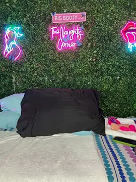 RenaThickAss's cam snapshot