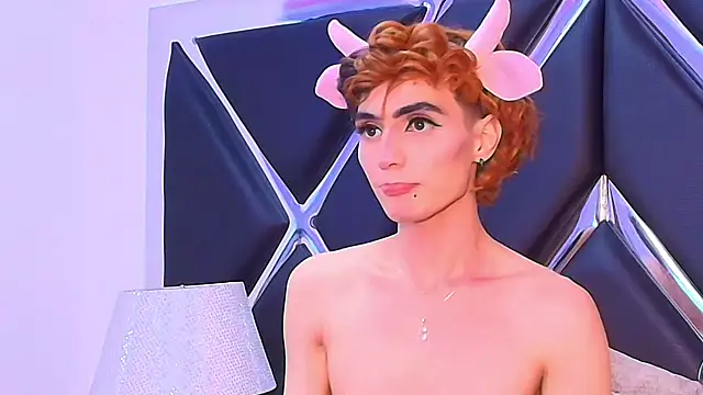 KylieMonnett's cam snapshot