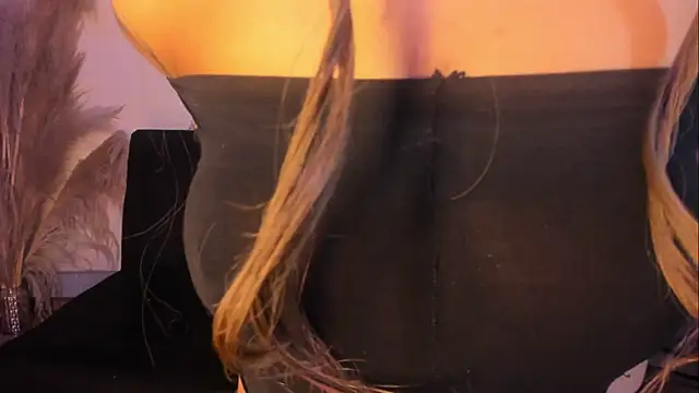 Tylla__'s cam snapshot