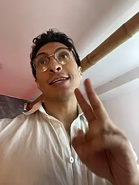 ApoloCruz live sex cam