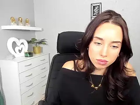 AdeleSolo live sex cam