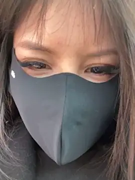 Carlin-yiyi live sex cam