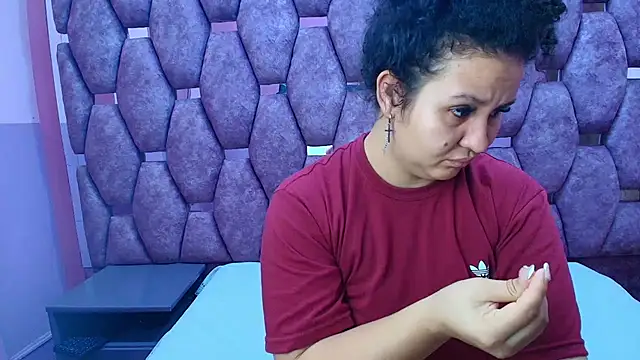 AlaSmith's cam snapshot