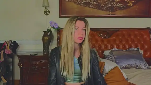 Real_Tini live sex cam