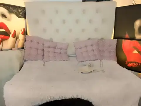 Playfullmaniac live sex cam