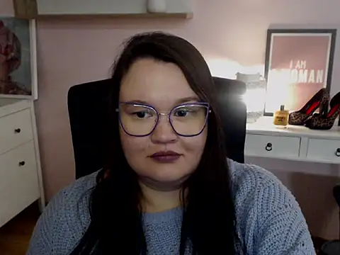 HollyDanceSoul's cam snapshot