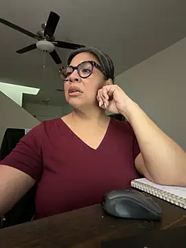 BettyWhispers's cam snapshot