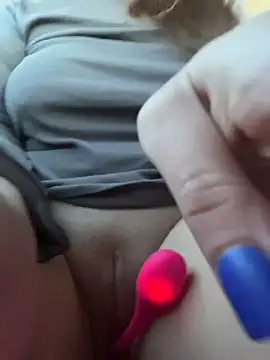 LeiaMood's cam snapshot