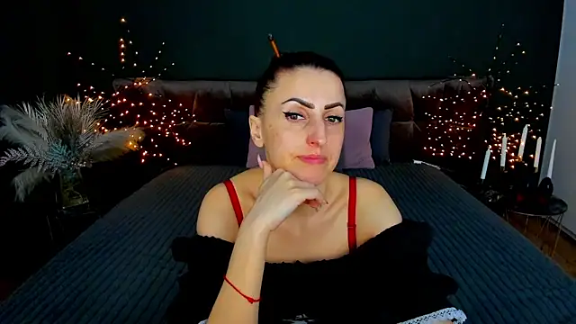 Rebecca_Diamond live sex cam