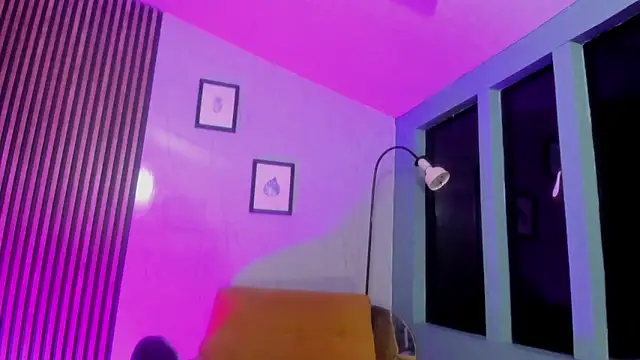 Red_lady live sex cam