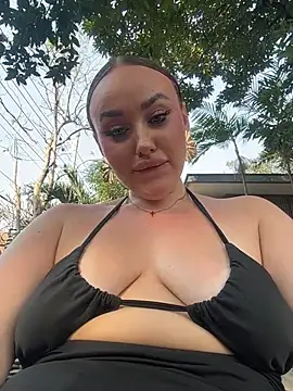 KiraSunshine live sex cam
