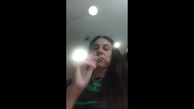 Beautyfoot's cam snapshot