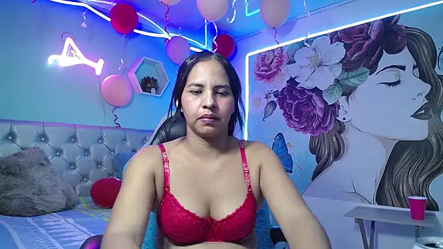 nicol_ross19's cam snapshot