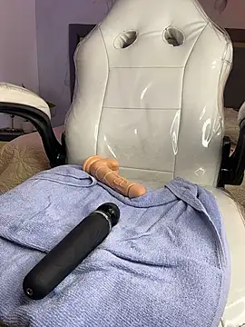 Doll_Luna_'s cam snapshot