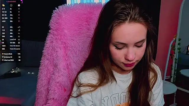 Alice_loft live sex cam