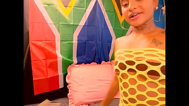 indiansumaya29's cam snapshot