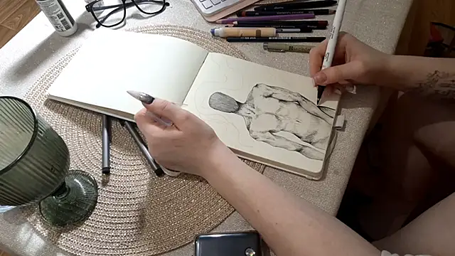 MindyMinty's cam snapshot