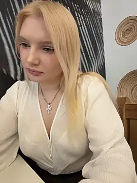 AmmyHot live sex cam
