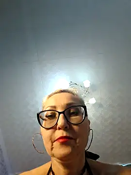 Milforja live sex cam