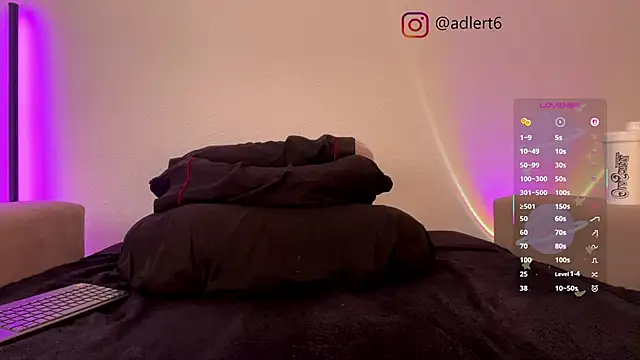 adler80035's cam snapshot