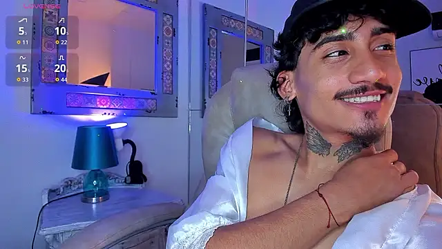 Mr_Strike's cam snapshot