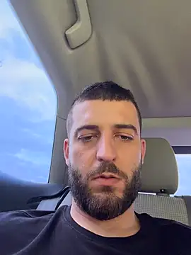 Pablo_Hornyguy95 live sex cam