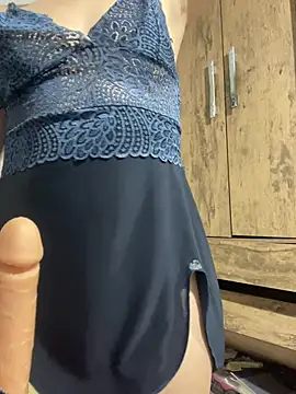 indracatfun live sex cam