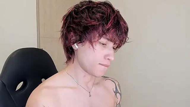 liamelf live sex cam