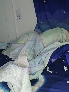 Perla_and_Maikol's cam snapshot