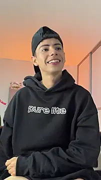 Sebastian_Reed live sex cam