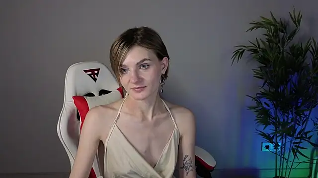 BjorkLight's cam snapshot